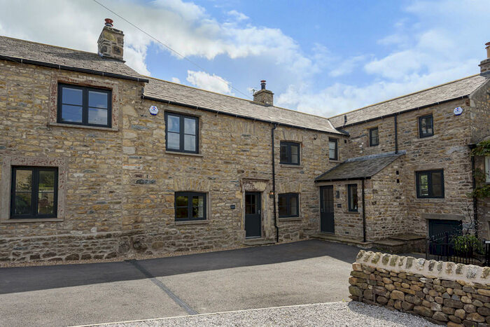 3 Bedroom Terraced House To Rent In Cowan Bridge, Carnforth, LA6