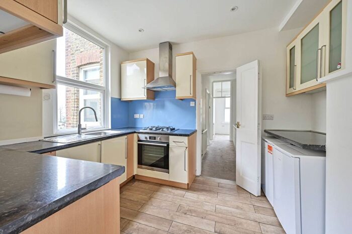1 Bedroom Maisonette To Rent In Abbey Road, South Wimbledon, London, SW19