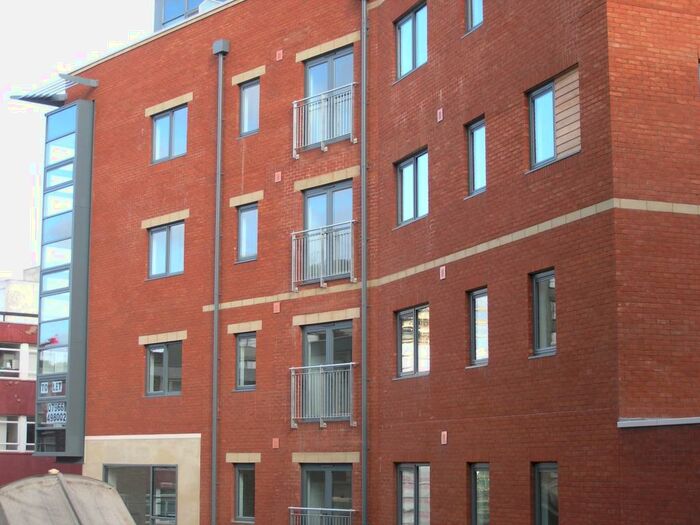 2 Bedroom Apartment To Rent In The Chimes, Campo Lane, Sheffield, S1