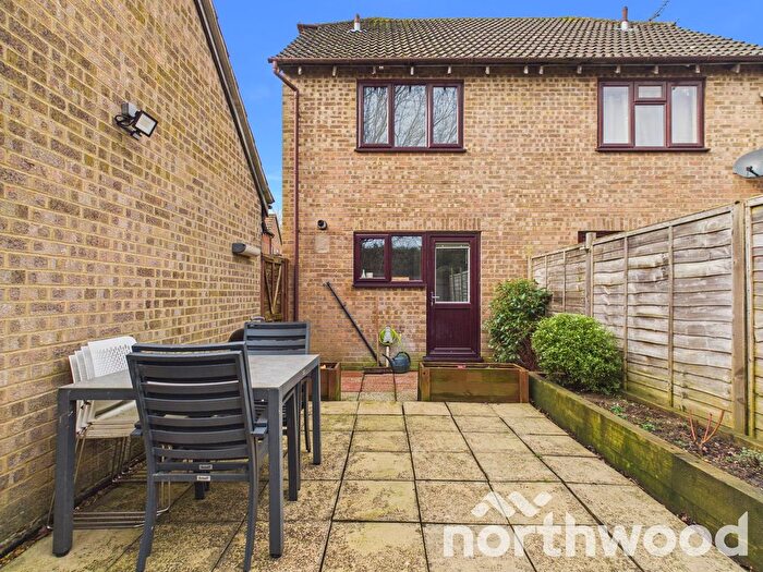 2 Bedroom Semi Detached House For Sale In Old Orchard, Singleton, Ashford, TN23