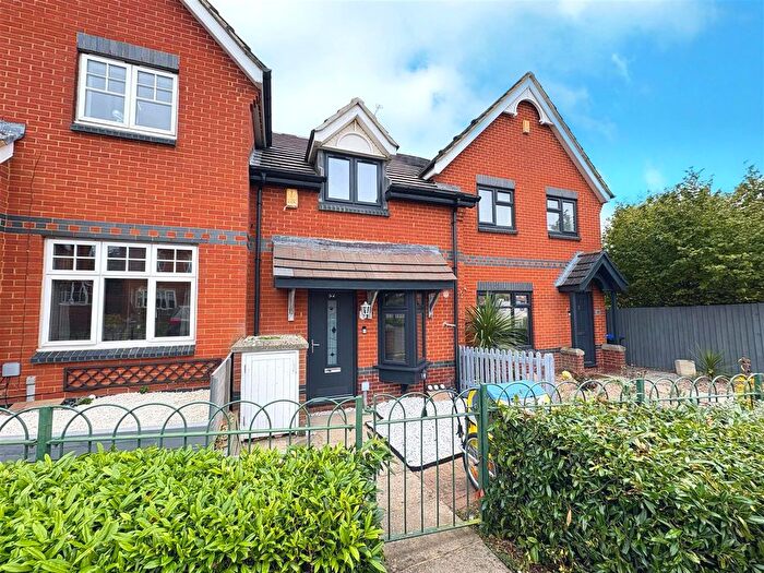 2 Bedroom Property For Sale In Edgehill Drive, Daventry, NN11