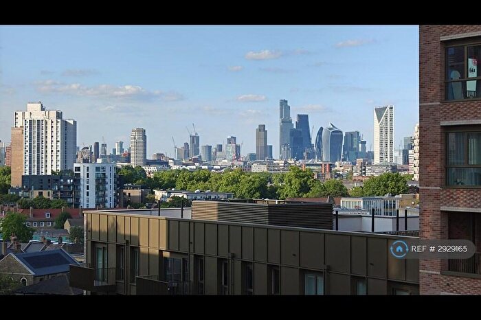 2 Bedroom Flat To Rent In Gasholder Place, London, SE11