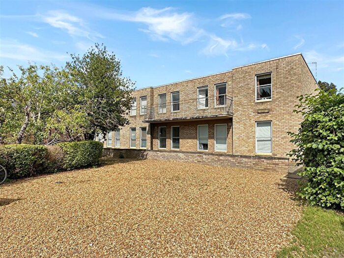 2 Bedroom Flat To Rent In The Old Mill, Long Road, Cambridge, CB2