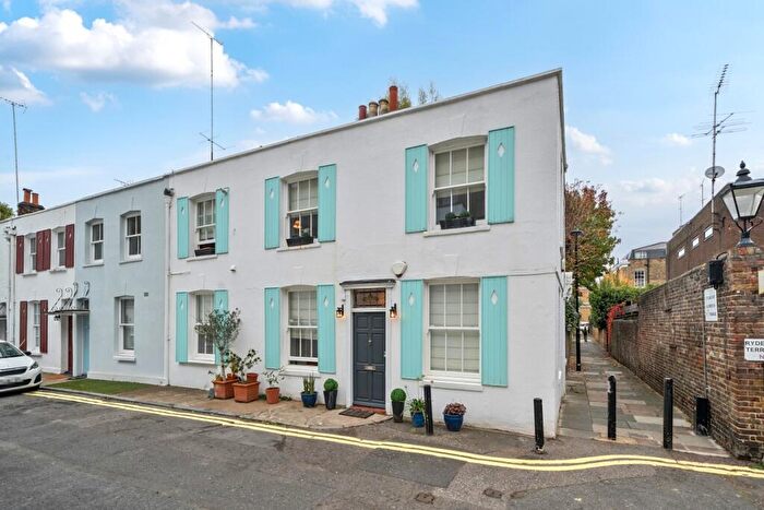 2 Bedroom House To Rent In Ryders Terrace St. John'S Wood, NW8