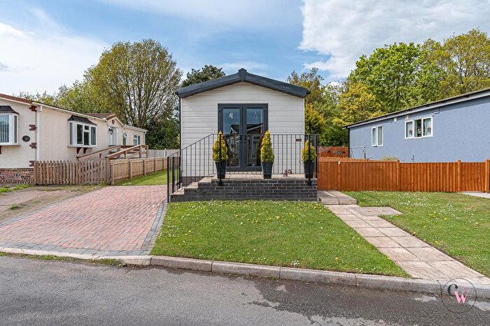 2 Bedroom Mobile/park Home For Sale In Home Farm Park, Church Minshull, Nantwich, CW5