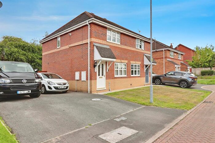 3 Bedroom Semi-Detached House For Sale In Coleridge Close, Sandbach, CW11