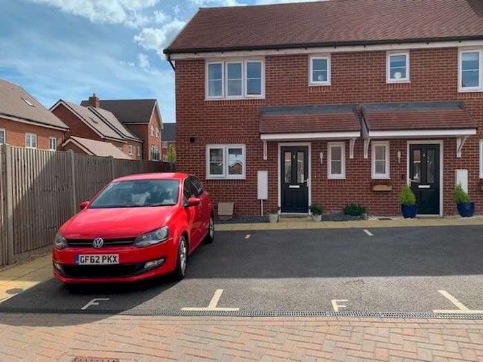 3 Bedroom Terraced House To Rent In Rampion Close, Worthing, BN13