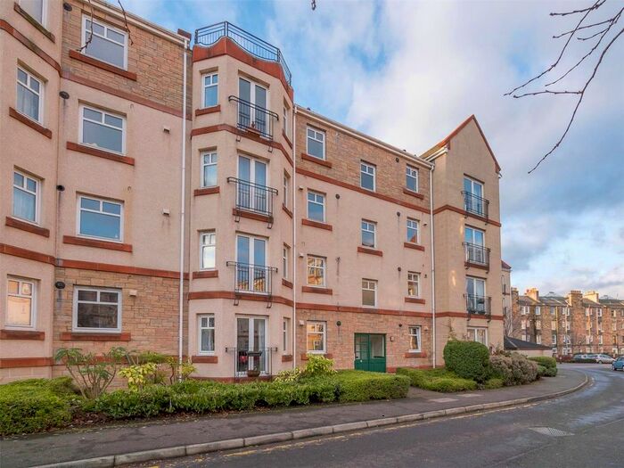 2 Bedroom Flat To Rent In Sinclair Place, Edinburgh, EH11