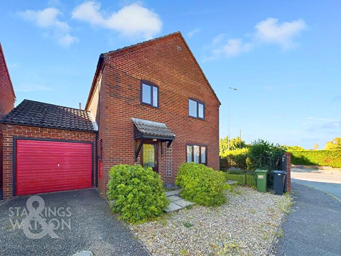 3 Bedroom Detached House To Rent In Saxonfields, Poringland, Norwich, NR14