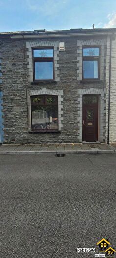 3 Bedroom Terraced House To Rent In Station Terrace, Mountain Ash, Rct, CF45