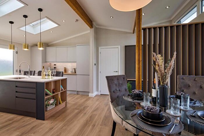 2 Bedroom Detached Bungalow For Sale In The Hampton, Newport, Isle Of Wight, PO30