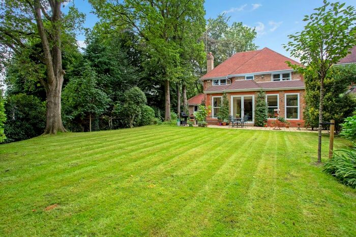 5 Bedroom Detached House To Rent In Truss Hill Road, Ascot, SL5