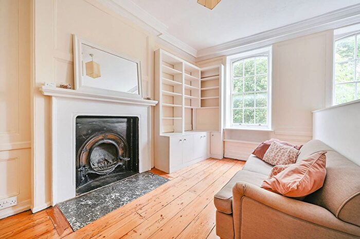 2 Bedroom Flat To Rent In Little Ealing Lane, Little Ealing, London, W5