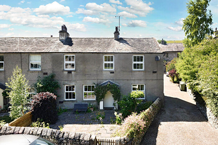 4 Bedroom Semi-Detached House For Sale In Viver Cottage, Hincaster, Milnthorpe, Cumbria, LA7