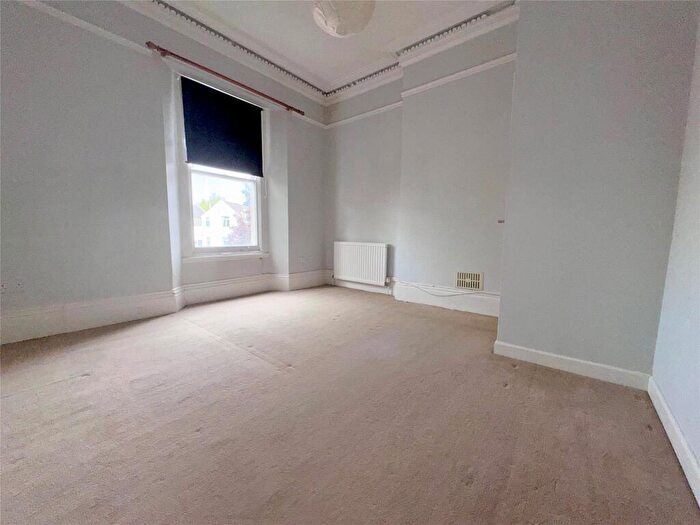 2 Bedroom Apartment To Rent In Hanbury Road, Bristol, BS8