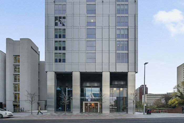 1 Bedroom Apartment For Sale In New Bailey Street, Salford, M3