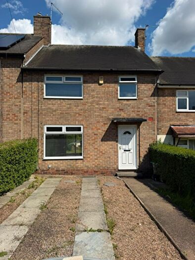 3 Bedroom Terraced House To Rent In Cherry Orchard Mount, Nottingham, Nottinghamshire, NG5