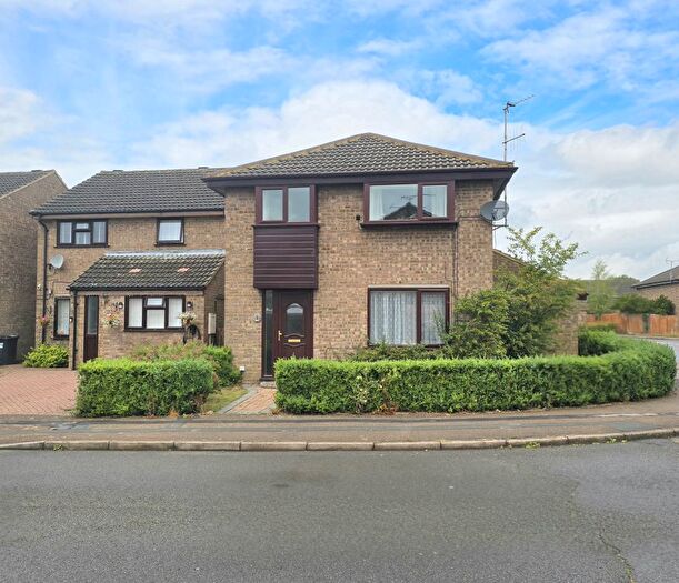 4 Bedroom Detached House For Sale In Hazel Close, Hartwell, NN7