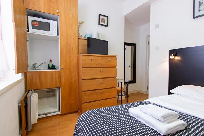Studio To Rent In North Gower Street, Euston, London, NW1