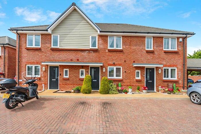 2 Bedroom Terraced House For Sale In Spinnaker View, Bognor Regis, West Sussex, PO21