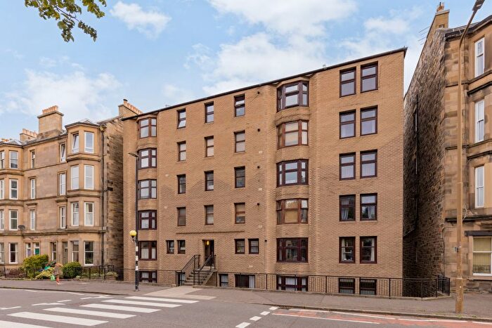 2 Bedroom Flat For Sale In / Mcdonald Road, Bellevue, Edinburgh, EH7