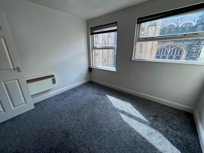 2 Bedroom Flat To Rent In Westmorland Street, Wakefield, WF1