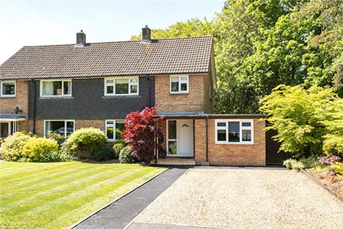 3 Bedroom Semi Detached House For Sale In Dances Lane, Whitchurch, Hampshire, RG28