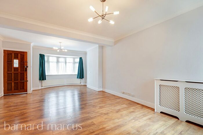 3 Bedroom End Terrace House To Rent In Rymer Road, Croydon, CR0