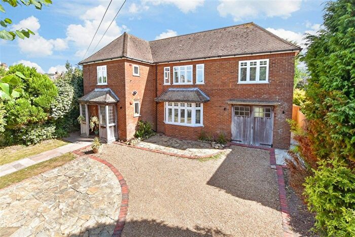 4 Bedroom Detached House For Sale In Cherry Garden Lane, Folkestone, Kent, CT19