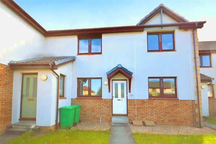 2 Bedroom Flat To Rent In B Ladysmill Court, Dunfermline, Fife, KY12