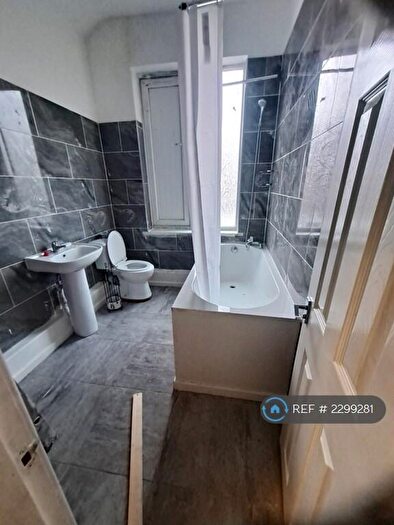 5 Bedroom Flat To Rent In West Derby Road, Liverpool, L13