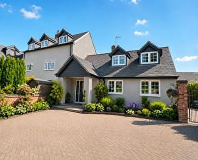 4 Bedroom House For Sale In Stud Farm, Cross Street, Breedon-On-The-Hill, Derbyshire., DE73