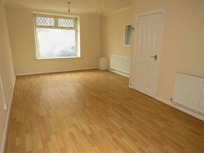 3 Bedroom Terraced House To Rent In Cardiff Road, Abercynon, Mountain Ash, CF45