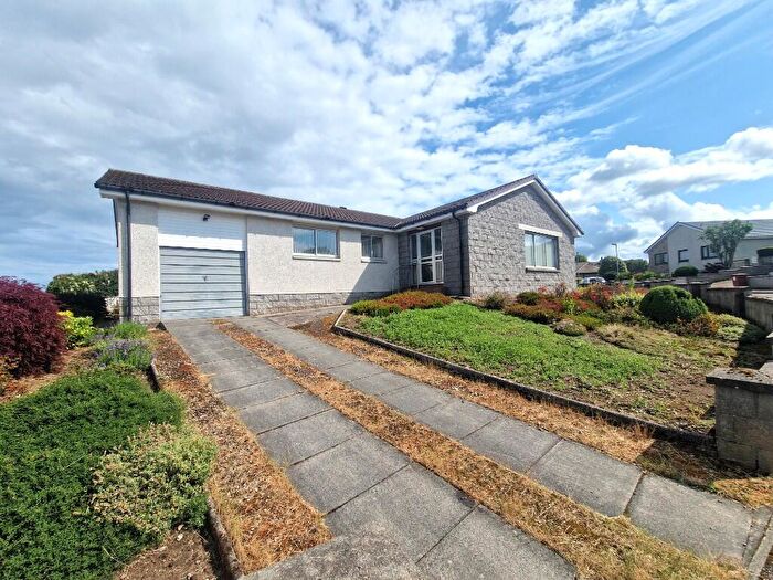 3 Bedroom Detached Bungalow For Sale In Fairway Avenue, Elgin, Moray, IV30