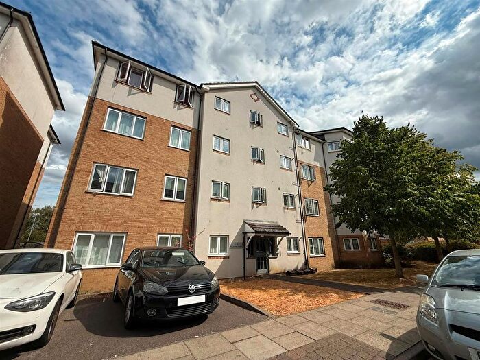 1 Bedroom Flat To Rent In Feldspar Court, Enstone Road, Enfield, EN3