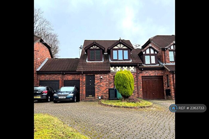 3 Bedroom Terraced House To Rent In Tudor Court, Prestwich, Manchester, M25