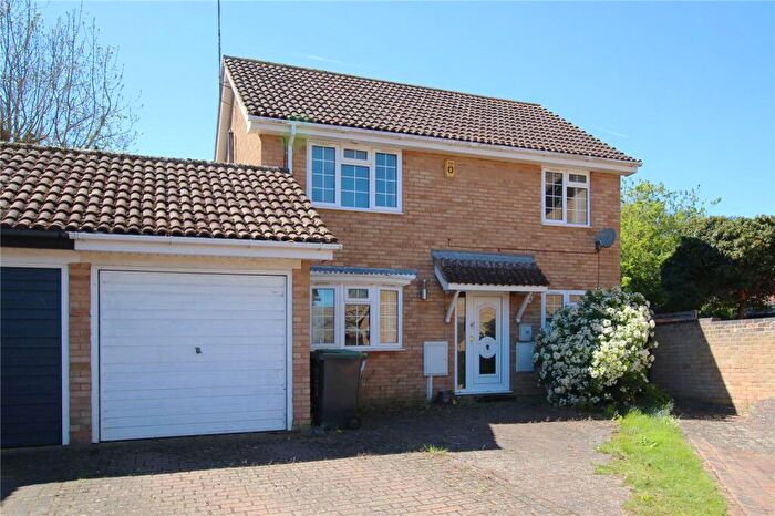 4 Bedroom Detached House For Sale In Victoria Road, Oundle, Peterborough, Northamptonshire, PE8