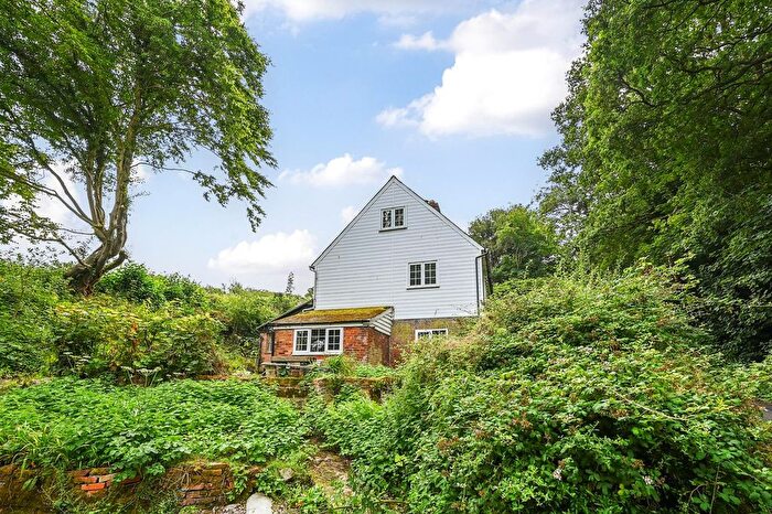 3 Bedroom Cottage For Sale In Wittersham Road, Iden, Rye, TN31