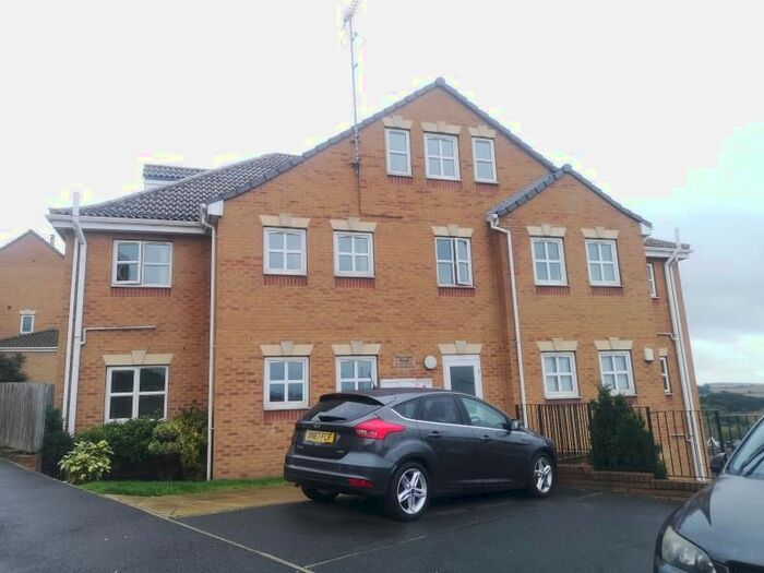 2 Bedroom Flat To Rent In West View, Mexborough, Rotherham S64