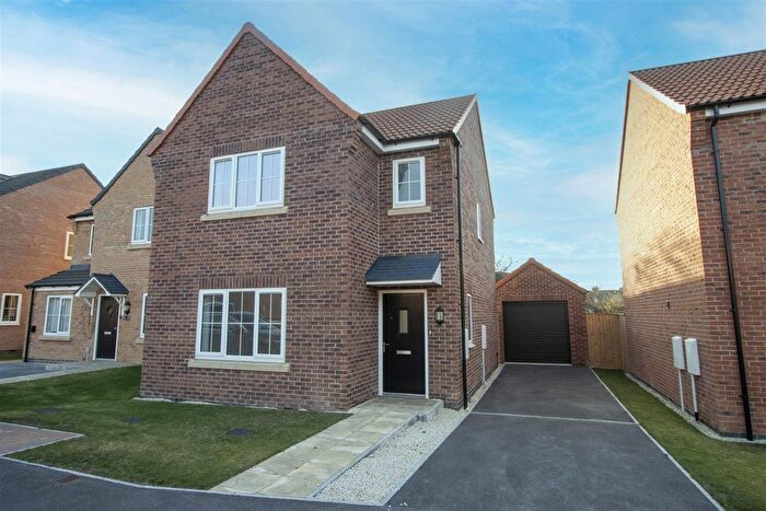 3 Bedroom Detached House For Sale In Hawthorne Meadows, Chesterfield Rd, Barlborough, S43