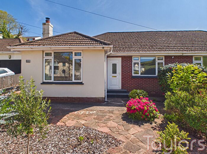 2 Bedroom Semi-Detached Bungalow For Sale In Kings Ash Road, Paignton, TQ3