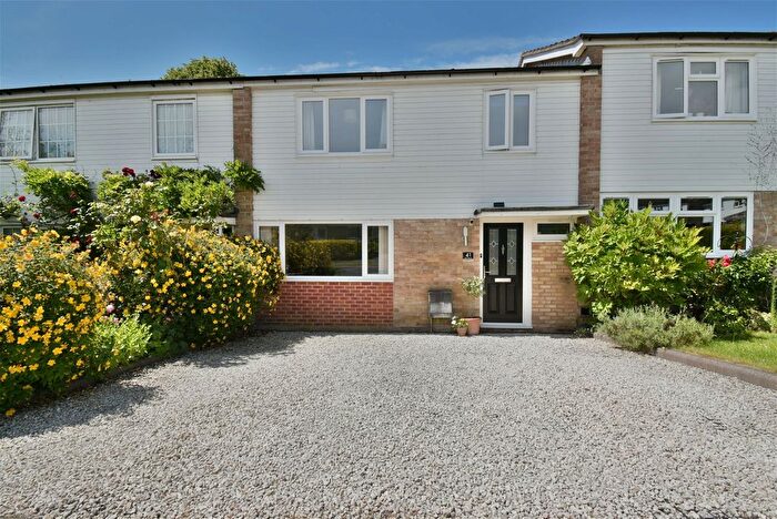 3 Bedroom Terraced House For Sale In Ash Grove, Kingsclere, Newbury, RG20