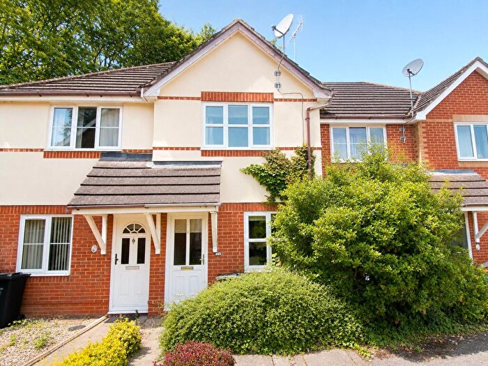 1 Bedroom House For Sale In Davy Close, Wokingham, Berkshire, RG40