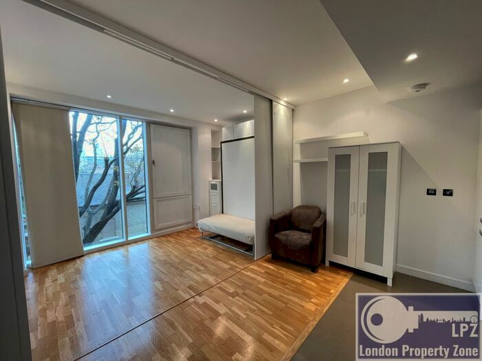 Studio To Rent In Gatliff Road, Chelsea, London, SW1W