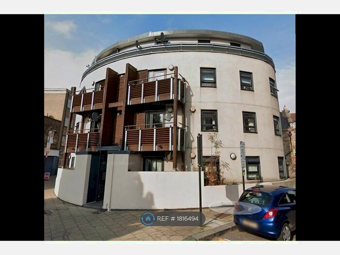 2 Bedroom Flat To Rent In Scotland Green, London, N17
