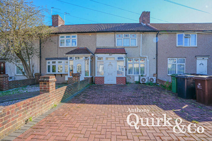 3 Bedroom Terraced House For Sale In White Gardens, Dagenham, RM10