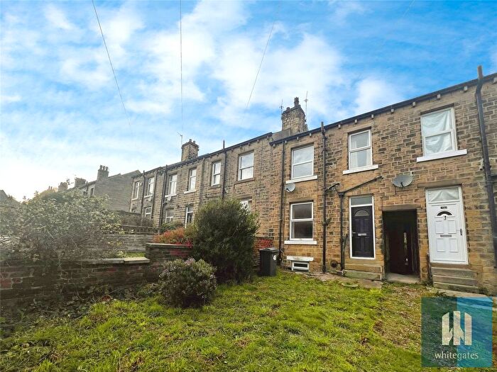 1 Bedroom Terraced House To Rent In May Street, Crosland Moor, Huddersfield, HD4