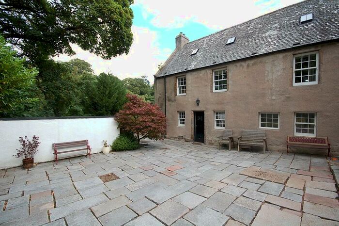 3 Bedroom Semi-Detached House To Rent In Don Street, Old Aberdeen, Aberdeen, AB24