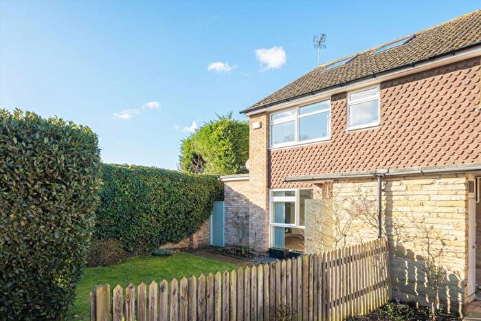 4 Bedroom End Of Terrace House To Rent In West Grove, Hersham, KT12