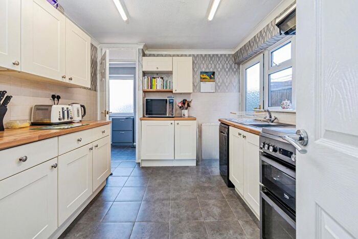 4 Bedroom Detached House For Sale In Heysham Close, Lincoln, LN5